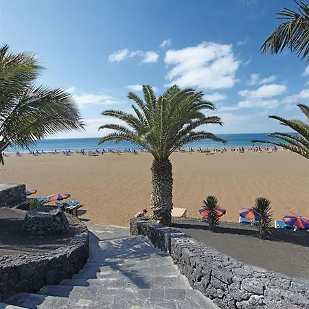 R2 Bahia Kontiki Puerto del Carmen (Lanzarote)
